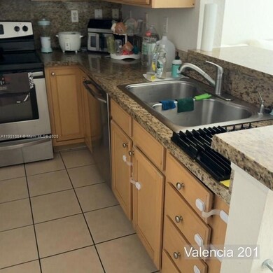 6001 SW 70th St unit 201, South Miami, FL 33143 - photo 4