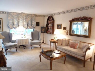 525 Foxwood Ln, Paoli, PA 19301 - photo 4