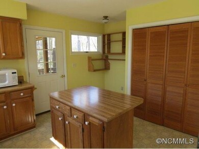 45 Windjammer Way, Hendersonville, NC 28792 - photo 7