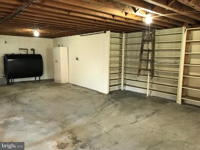 501 W 14th St, Front Royal, VA 22630 - photo 7