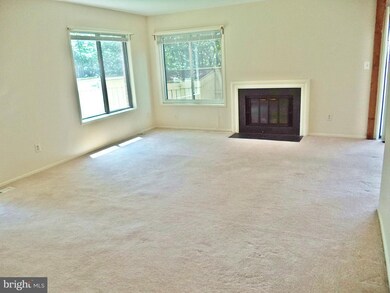 9303 Grazing Terrace, Montgomery Village, MD 20886 - photo 3