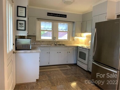 516 Margaret Dr, Statesville, NC 28677 - photo 4