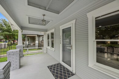 1028 Key St, Houston, TX 77009 - photo 3