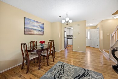 827 Oronoke Rd unit 8-9, Waterbury, CT 06708 - photo 7