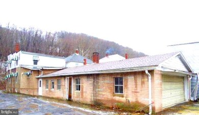 572 S Water St unit KEYSER, Keyser, WV 26726 - photo 2