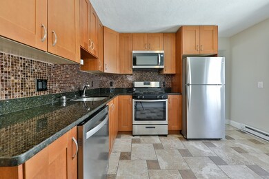 69 Highland St unit 4, Waltham, MA 02453 - photo 5