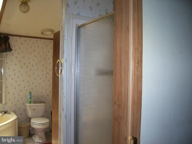 560 Cedar Tree Ln, Moorefield, WV 26836 - photo 5