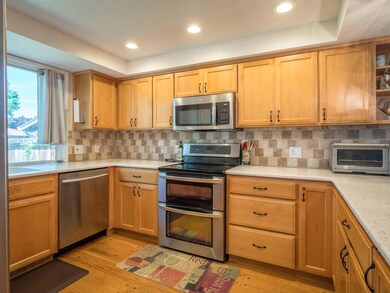 Kitchen 6