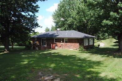 260 Jo Dr, Danville, KY 40422 - photo 3