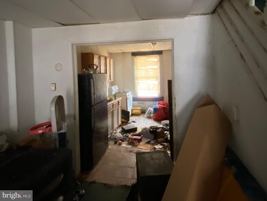 2926 E Madison St, Baltimore, MD 21205 - photo 3