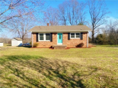 3118 Plainfield Rd, Sophia, NC 27350 - photo 2