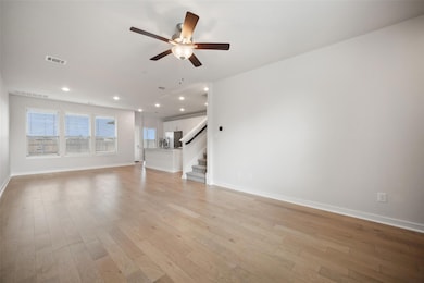 2500 Forest Creek Dr unit 603, Round Rock, TX 78665 - photo 3