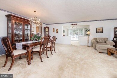29 Knollwood Dr, Woodbury, NJ 08096 - photo 5