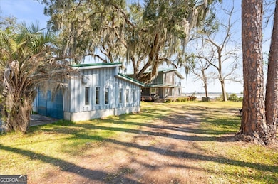 863 Hickory Bluff Rd, Waverly, GA 31565 - photo 5