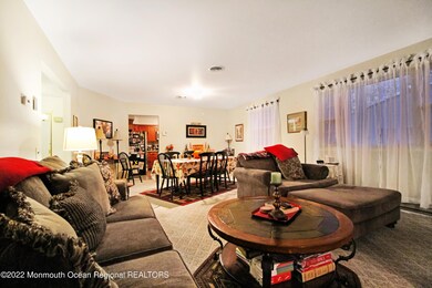 1B Pembroke Ln, Whiting, NJ 08759 - photo 7
