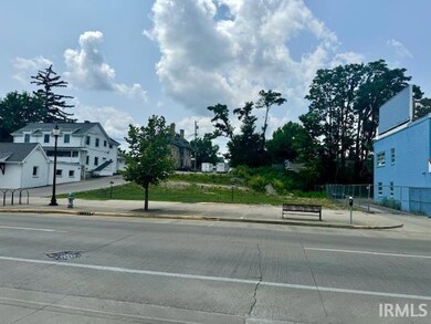 424 S Walnut St, Bloomington, IN 47401 - photo 5