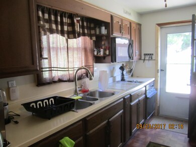 KitchenL
