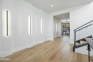 6528 E 2nd St, Scottsdale, AZ 85251 - photo 2