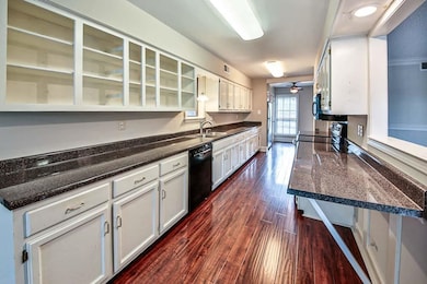 8749 Abbotsbury Place N, Cordova, TN 38016 - photo 4