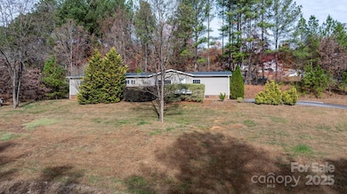 5499 Pembrooke Dr, Granite Falls, NC 28630 - photo 4