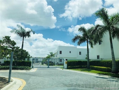 7146 NW 103rd Path unit 7146, Doral, FL 33178 - photo 7