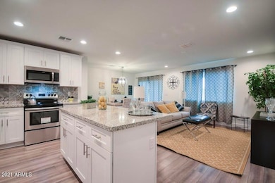 5636 S 12th Ln, Phoenix, AZ 85041 - photo 2