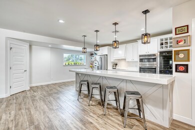 5402 E Pinchot Ave, Phoenix, AZ 85018 - photo 5