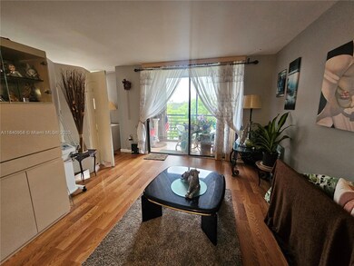 Colony Point Condominiums unit 408, Pembroke Pines, FL 33026 - photo 6