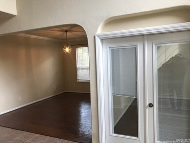 3439 Highline Trail, San Antonio, TX 78261 - photo 4