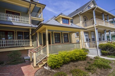 27 Surf Ave