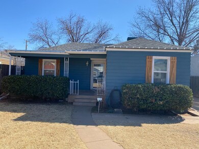 2121 31st St, Lubbock, TX 79411 - photo 3