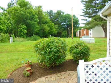 548 Cromwell Ct, Culpeper, VA 22701 - photo 5