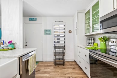 9 Plantation Dr unit 201, Vero Beach, FL 32966 - photo 7