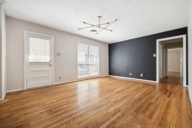 939 Cortlandt St, Houston, TX 77008 - photo 4