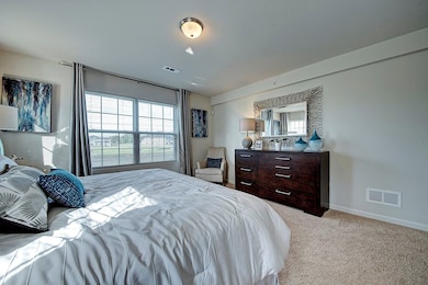 4222 Pond Willow Rd, Naperville, IL 60564 - photo 4