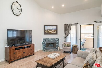 539 E Walnut Ave unit A, El Segundo, CA 90245 - photo 5