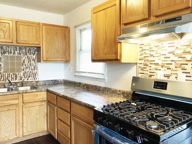 2218 Hermon Ave, Zion, IL 60099 - photo 6