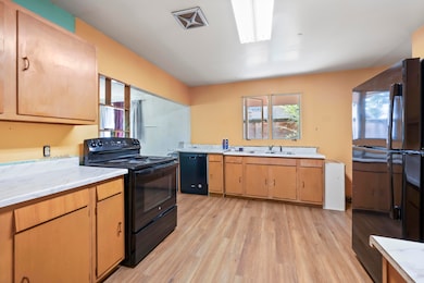 420 6th St, Havre, MT 59501 - photo 7