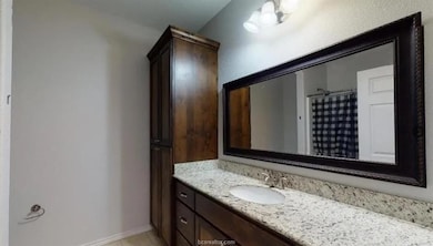 307 Boyett St unit D, College Station, TX 77840 - photo 7