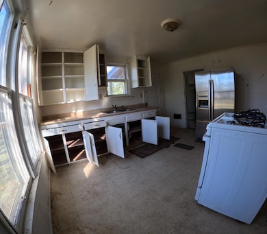 1021 E Blaine St, Springfield, MO 65803 - photo 7