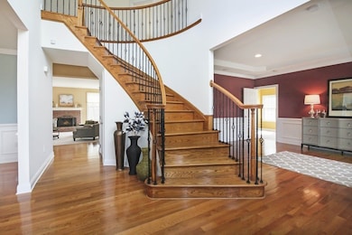 15 Dew Drop Way, East Walpole, MA 02032 - photo 2