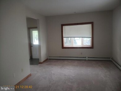 844 844 Center St, Coal Township, PA 17866 - photo 7