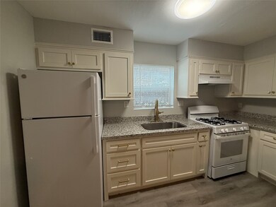 845 Beverly St unit 1, Houston, TX 77007 - photo 6