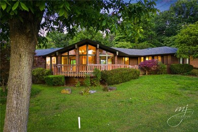 313 Emerald Point Dr, Springdale, AR 72764 - photo 2