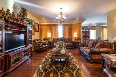 1402 N Rockingham Ave, Nixa, MO 65714 - photo 3