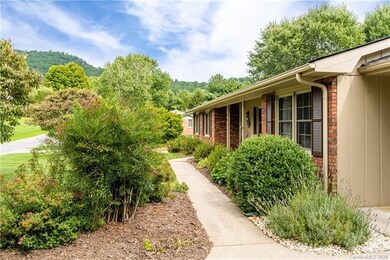 20 Campbell Cir, Asheville, NC 28803 - photo 4