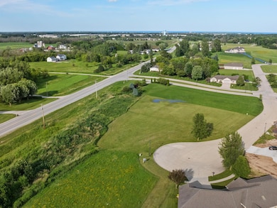 Lt3 Ridgeway Ct, Manitowoc, WI 54220 - photo 4