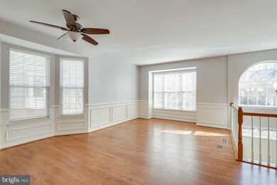 1224 Wild Hawthorn Way, Reston, VA 20194 - photo 4