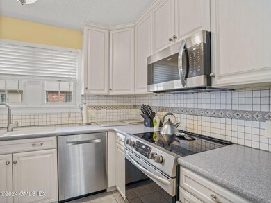 13-web-or-mls-150-prospect-st-unit-1