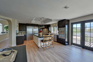 24 Kitchen